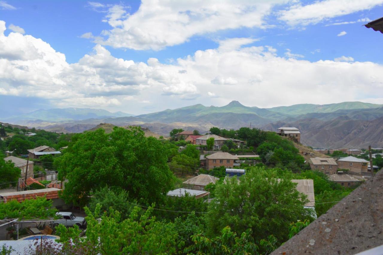 Yeghegnadzor Old Bridge B&B المظهر الخارجي الصورة